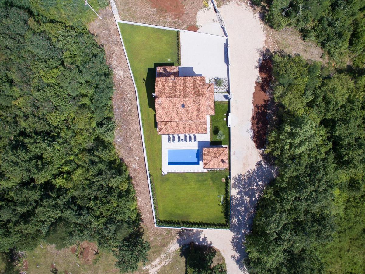 Villa Vega Žminj Exteriör bild